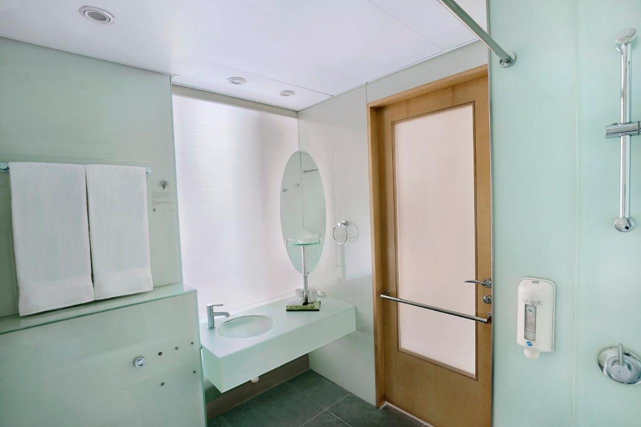 Rambler Garden Hotel Hong Kong Exterior photo
